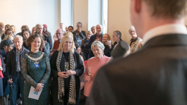 The audience including mayor Kristin Røymo